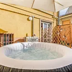 Apartment Cinema Airport 6 Minute Warmed Idropool And Patio Bergamo