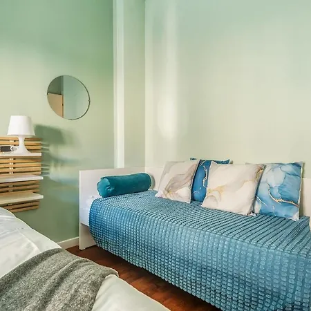 Cinema Airport 6 Minute Warmed Idropool And Patio *