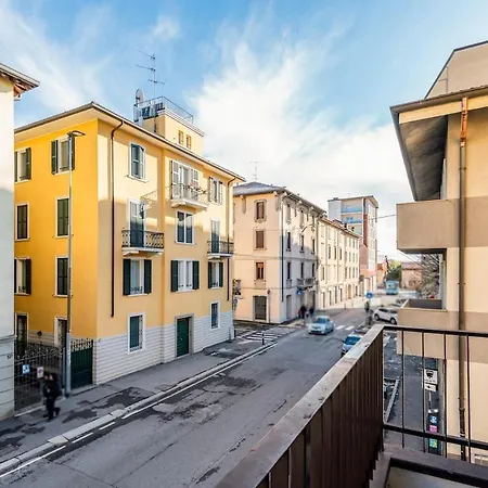 Cinema Airport 6 Minute Warmed Idropool And Patio *