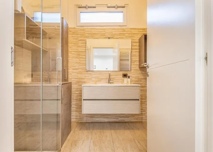 Cinema Airport 6 Minute Warmed Idropool And Patio * Bergamo