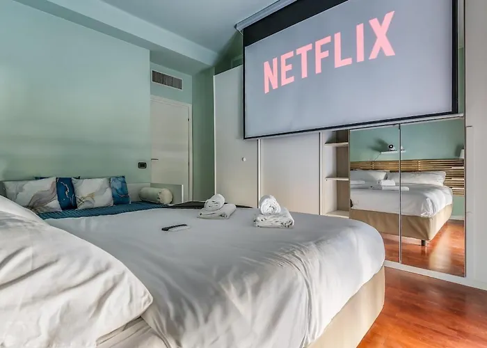 Cinema Airport 6 Minute Warmed Idropool And Patio Bergamo