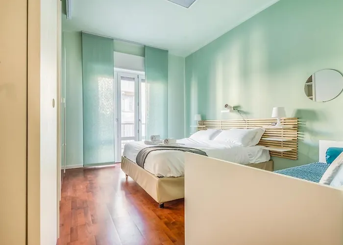 Cinema Airport 6 Minute Warmed Idropool And Patio Bérgamo